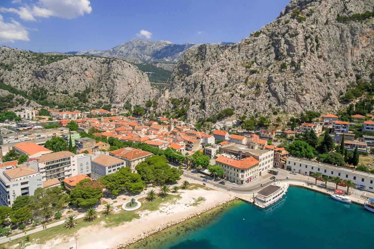 Villa Mama - Traditional Apartments In Omis, Free Parking Exteriör bild
